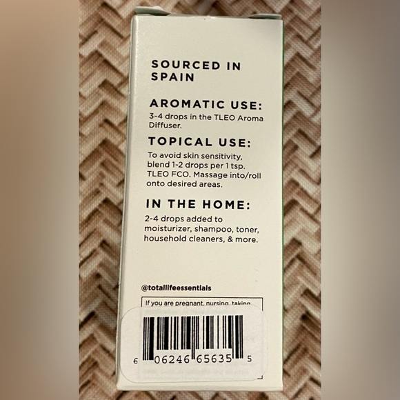 TLC Essential Oil - Picture 3 of 4